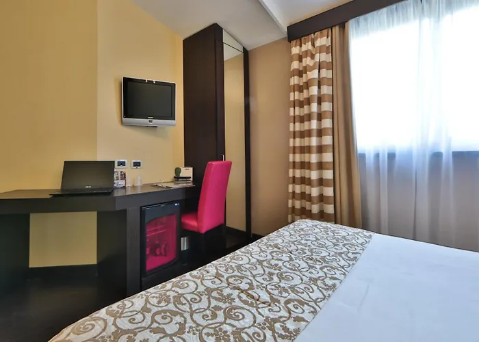 Western Cinemusic Hotel Řím