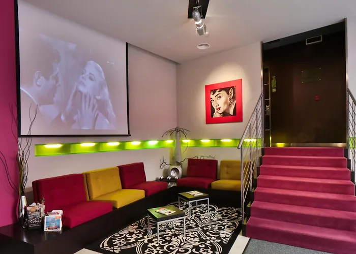 Hotel Western Cinemusic