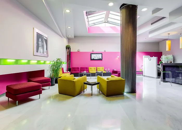 Western Cinemusic Hotel 4*